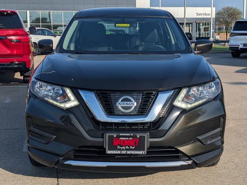 Used 2017 Nissan Rogue S image 6