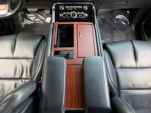 Used 2024 Lincoln Navigator L 4WD image 50