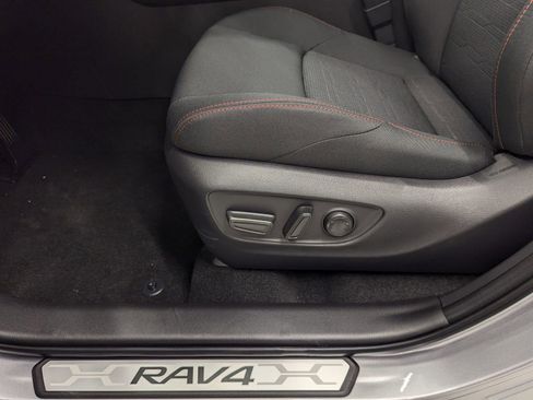 New 2025 Toyota RAV4 SE image 11