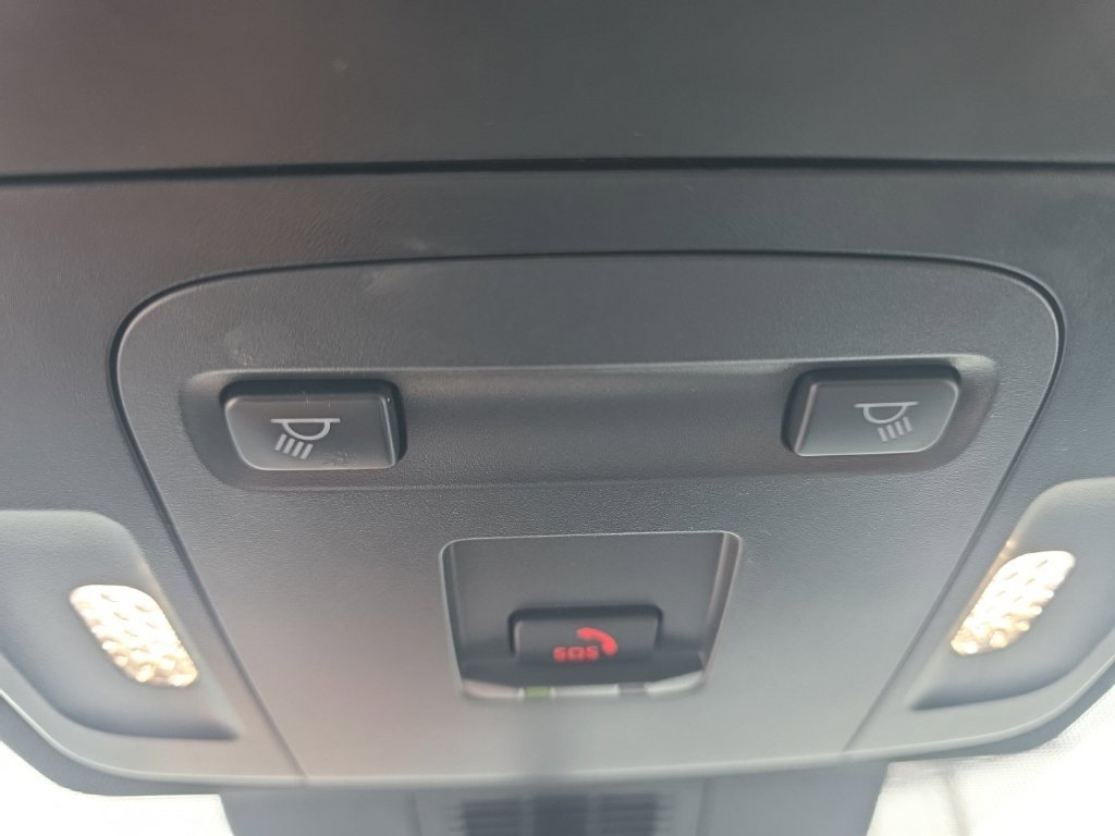 Certified 2025 Toyota Camry SE FWD image 24