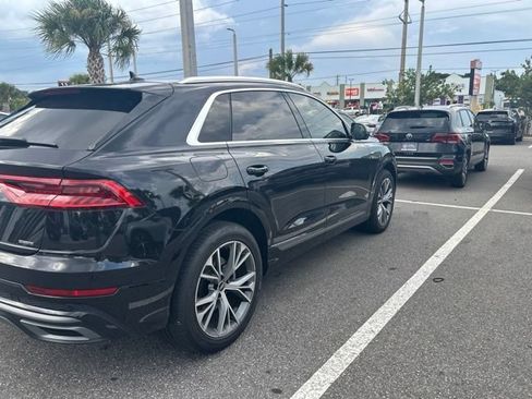 Used 2021 Audi Q8 Premium Plus w/ Premium Plus Package AWD/4WD image 4
