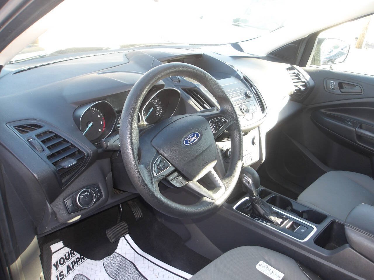 Used 2019 Ford Escape S FWD image 11