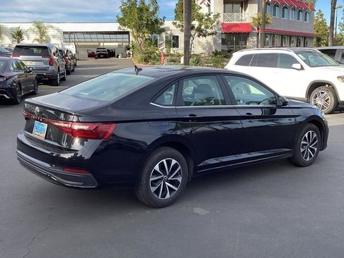 Used 2025 Volkswagen Jetta S image 1