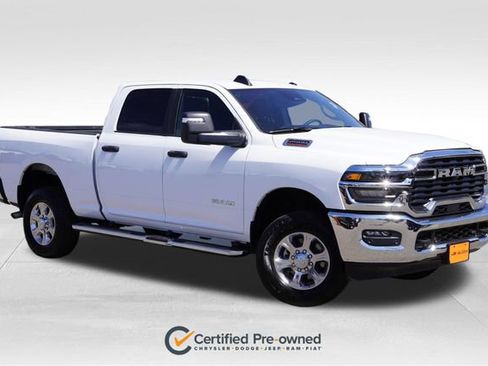 Certified 2026 RAM 2500 Big Horn AWD/4WD image 1