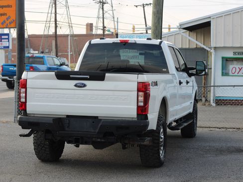 Used 2020 Ford F350 XLT image 8