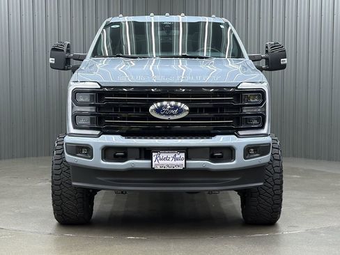 Used 2025 Ford F250 Platinum image 8