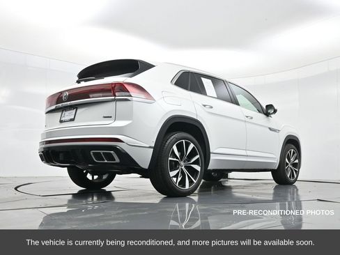 Used 2024 Volkswagen Atlas Cross Sport SEL Premium R-Line image 51