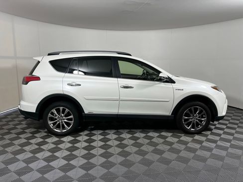 Used 2018 Toyota RAV4 Limited w/ Advanced Technology Package AWD/4WD image 4