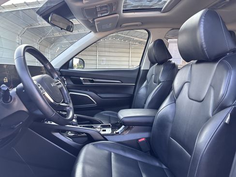 Used 2024 Kia Telluride S w/ S Sunroof Package FWD image 13