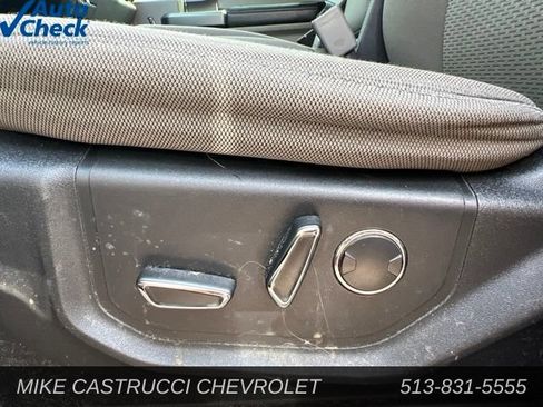 Used 2017 Ford F150 XLT w/ Equipment Group 302A Luxury AWD/4WD image 11