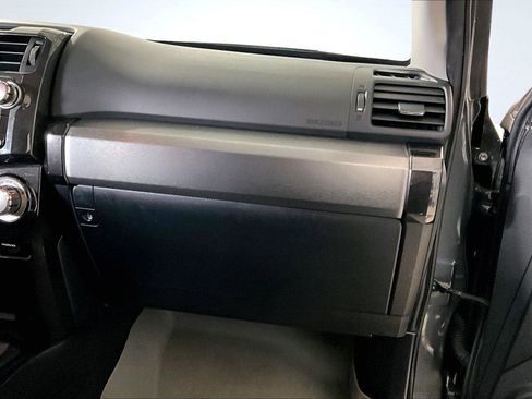 Used 2019 Toyota 4Runner TRD Off-Road image 16