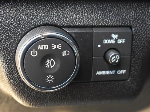 Certified 2016 Chevrolet Traverse LT image 24