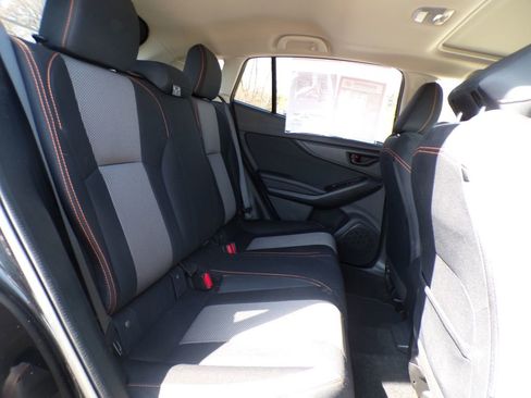 Used 2022 Subaru Crosstrek 2.0i Premium w/ Moonroof Package image 20