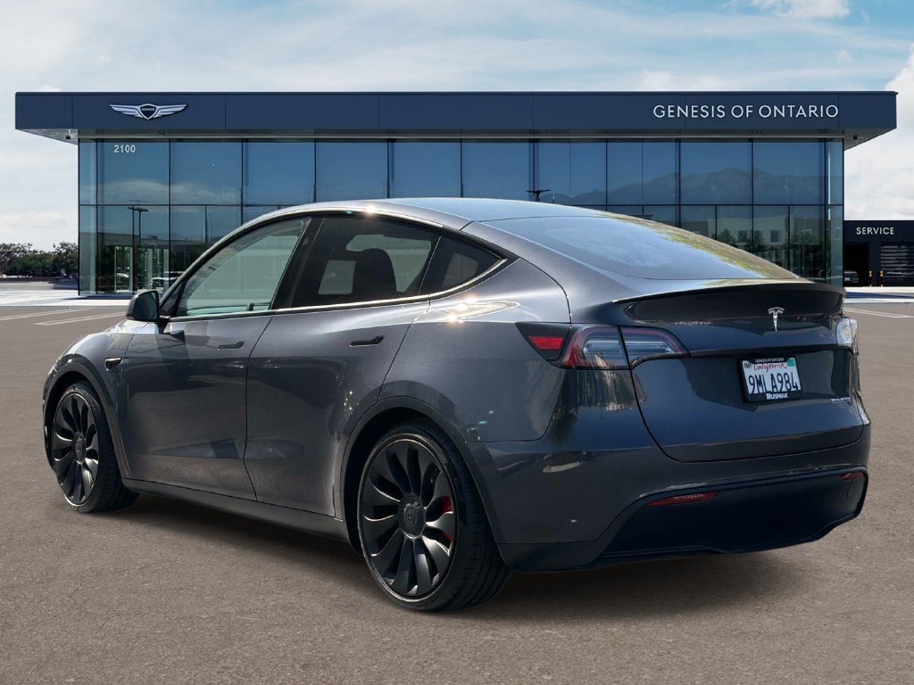 Used 2024 Tesla Model Y Performance AWD/4WD image 2