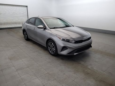 Used 2023 Kia Forte LXS FWD image 13