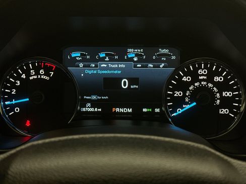 Used 2020 Ford F150 Lariat w/ Equipment Group 502A Luxury AWD/4WD image 13