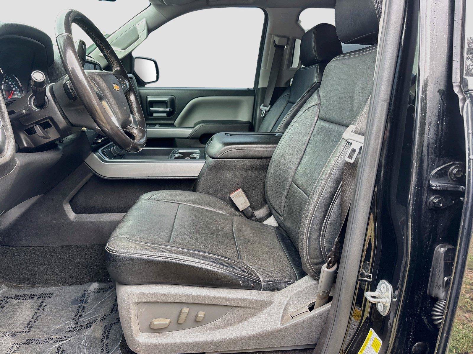 Used 2018 Chevrolet Silverado 1500 LT w/ All Star Edition AWD/4WD image 20