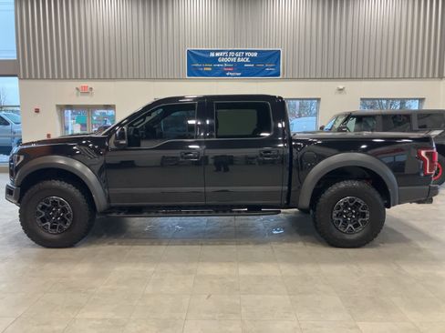 Used 2019 Ford F150 Raptor w/ Equipment Group 802A Luxury image 8