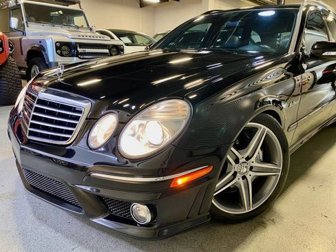Used 2007 Mercedes-Benz E 63 AMG Wagon image 4
