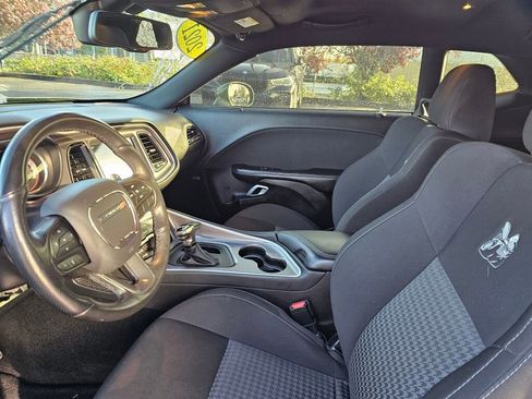 Used 2021 Dodge Challenger R/T Scat Pack image 25