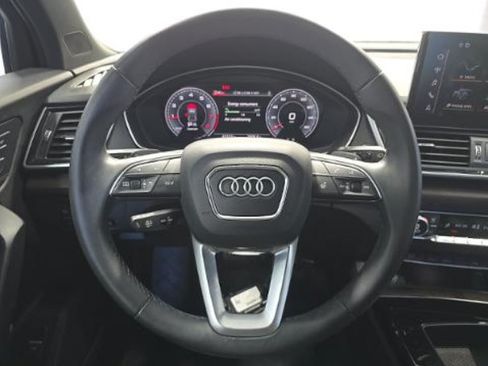 Used 2023 Audi Q5 2.0T Premium Plus w/ Premium Plus Package AWD/4WD image 6