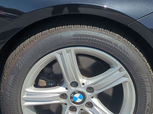 Used 2015 BMW 328i xDrive Sedan AWD/4WD image 12