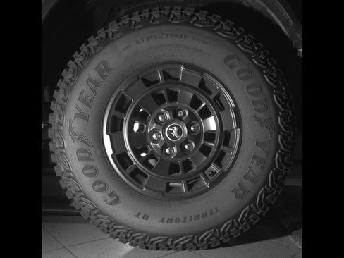 Used 2026 Ford Bronco Badlands AWD/4WD image 27