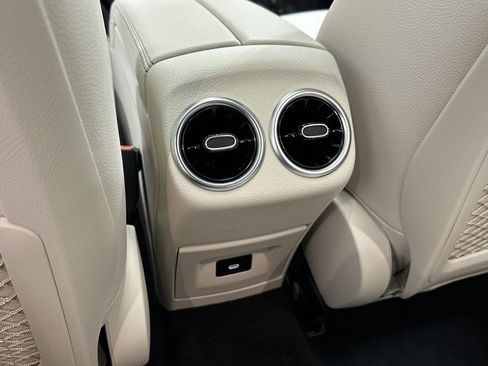 Certified 2025 Mercedes-Benz CLA 250 4MATIC image 24