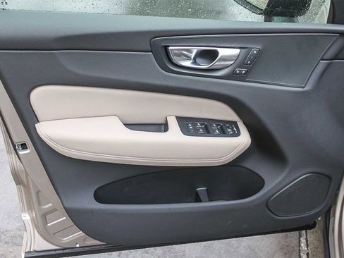 New 2026 Volvo XC60 T8 Plus w/ Protection Package Premier image 23