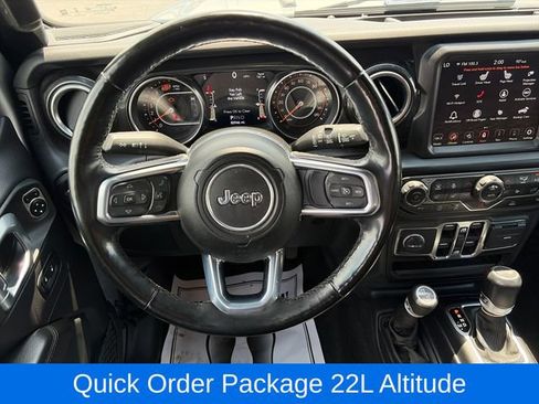 Used 2021 Jeep Wrangler Unlimited Sahara AWD/4WD image 13