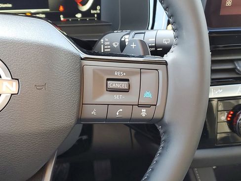 New 2026 Nissan Pathfinder SL image 16