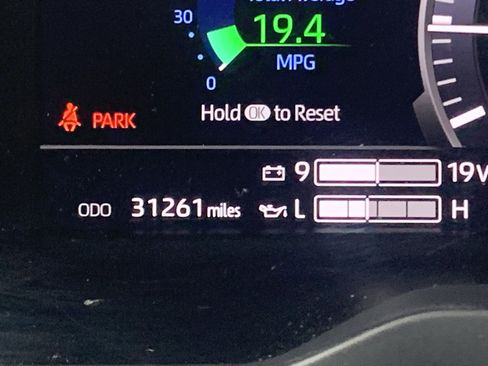 Used 2024 Toyota Tundra Limited image 23