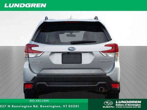 Used 2023 Subaru Forester Limited image 32