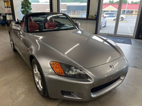 Used 2001 Honda S2000 image 25