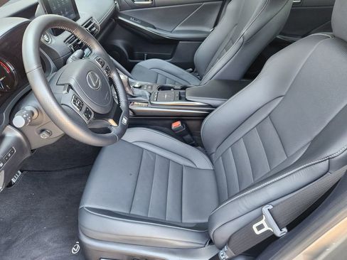 Used 2023 Lexus IS 350 F Sport w/ Memory Package RWD image 13