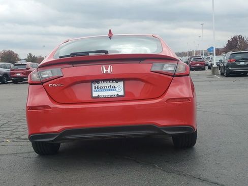 Used 2024 Honda Civic EX-L image 4