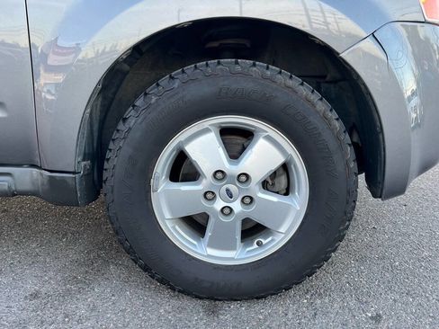 Used 2012 Ford Escape XLT image 17