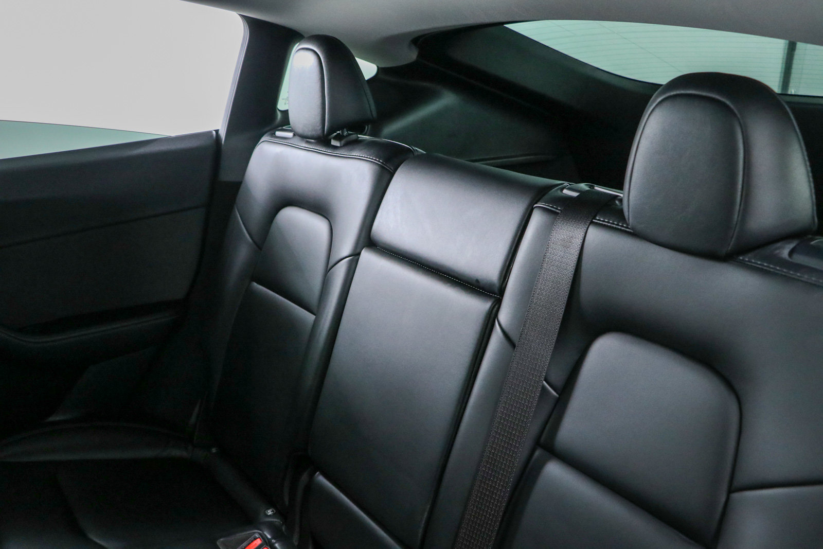 Used 2023 Tesla Model Y AWD image 22