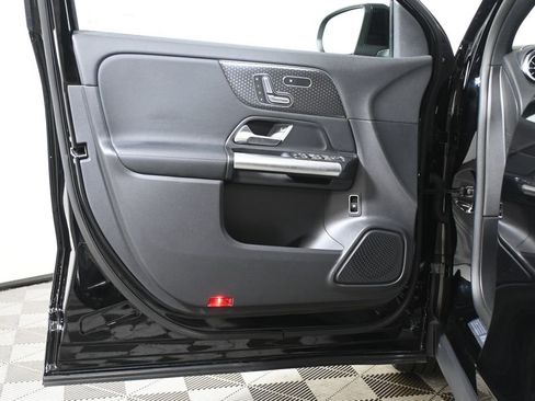 New 2025 Mercedes-Benz GLA 250 4MATIC image 24