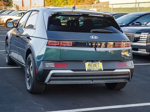 New 2026 Hyundai Ioniq 5 SEL image 6