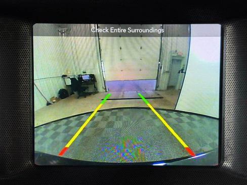 Used 2017 Dodge Charger SXT w/ AWD Plus Group image 15