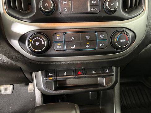 Used 2021 Chevrolet Colorado LT w/ Fleet Safety Package RWD image 19