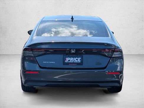 Used 2023 Honda Accord LX image 7