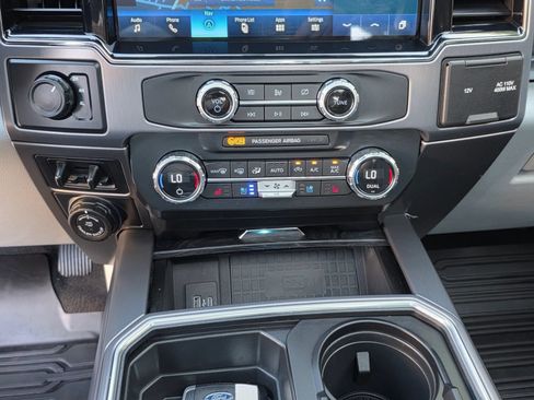 Used 2022 Ford F350 Limited AWD/4WD image 16