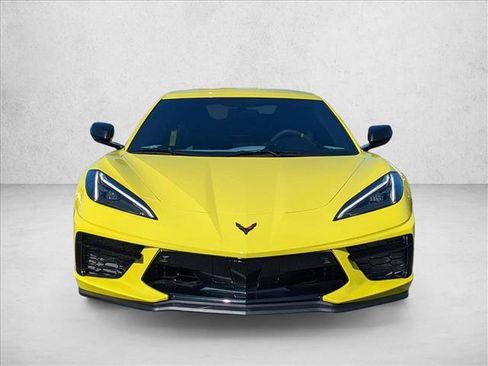 Used 2021 Chevrolet Corvette Stingray Premium Conv w/ Z51 Performance Package image 2