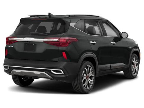 Used 2023 Kia Seltos SX w/ SX Sunroof Package AWD/4WD image 2