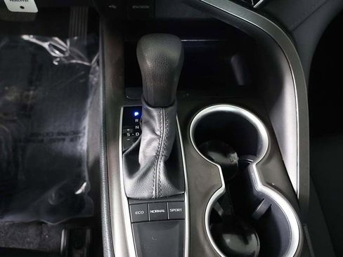 Used 2024 Toyota Camry LE image 40