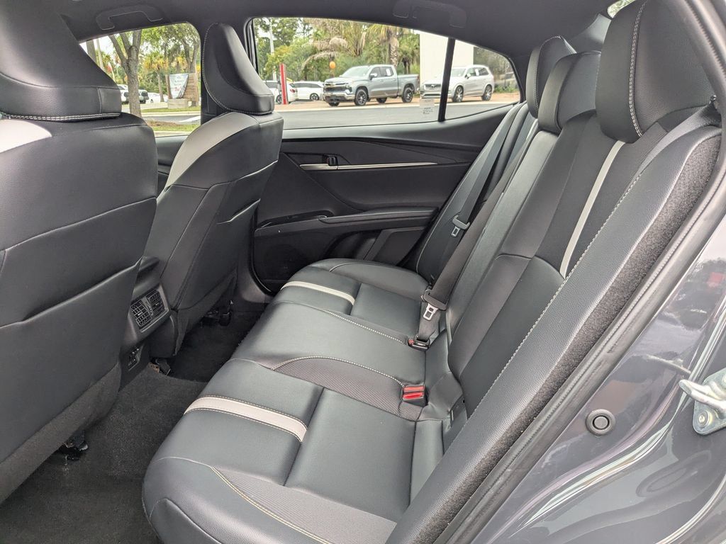 Certified 2025 Toyota Camry SE FWD image 13