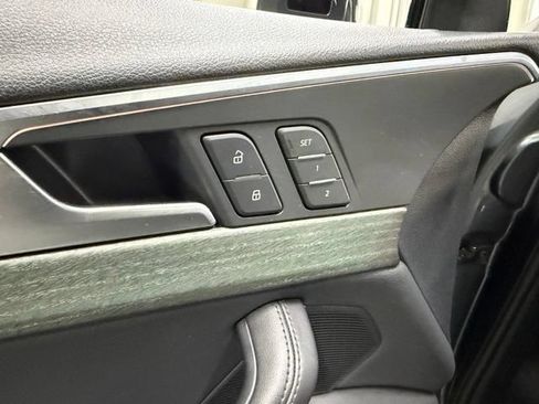 Used 2018 Audi A4 2.0T Prestige w/ Prestige Package AWD/4WD image 23
