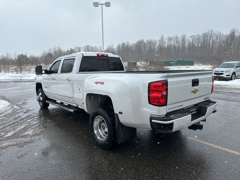 Used 2019 Chevrolet Silverado 3500 High Country w/ Duramax Plus Package image 7